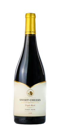 2016 Estate Pinot Noir